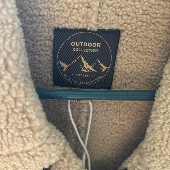 NWT! Leather and Faux Fur Zipper Vest Western - Picture 3 of 6